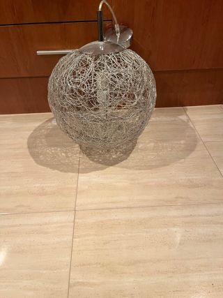 Lámpara diseño alambre enrejado