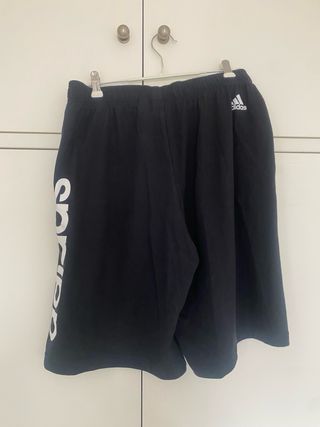 Pantalón corto Adidas Talla M