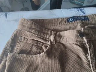 Pantalón de pana marrón