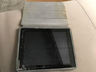 Ipad de hace unos 13 o 14 años de la primera époc