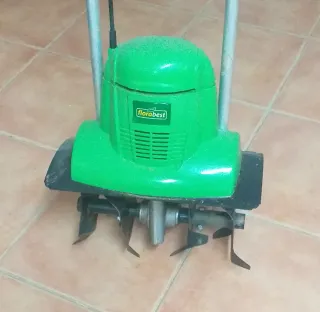 Máquina para cavar huerto
