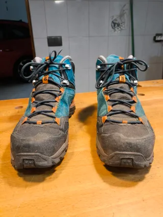 Botas Trekking Quechua MH500 Talla 45