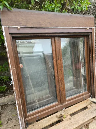 Puerta seguridad &2 ventanas PVC Persiana+Mosquite