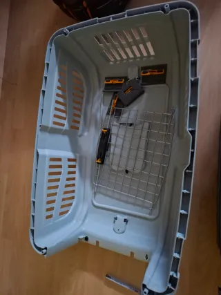 Transportín perro gris y negro