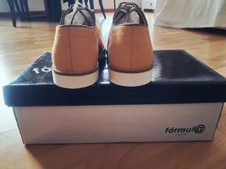 Zapatos Fórmul@ Naranja y Blanco