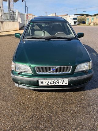Volvo S40 1998