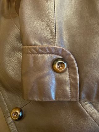 Chaquetón de piel marrón