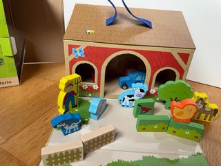 Mi Primera Granja Maletín Nenittos Madera