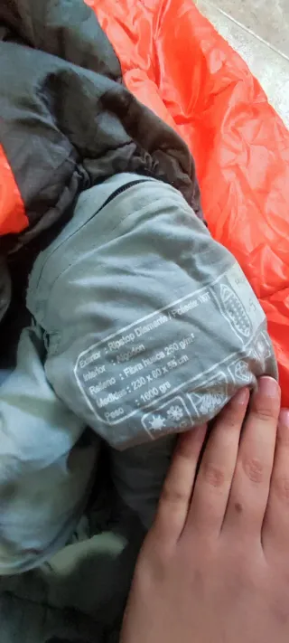 Saco de dormir Boomerang naranja y gris