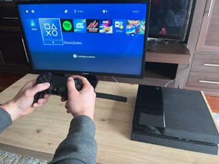 PS4 Slim 500GB funziona | lettore irregolare