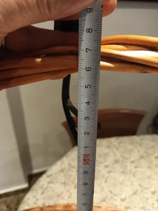 Cesta de mimbre con asa