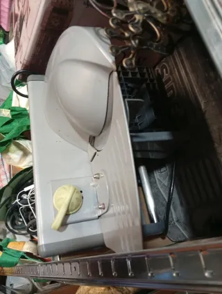 Cortador de fiambres y alimentos