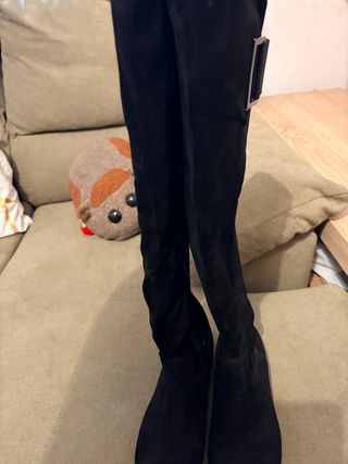 Botas de terciopelo negras