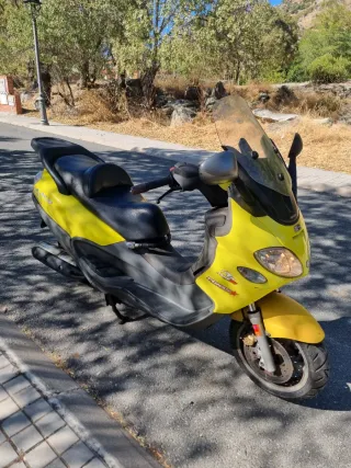 Piaggio X9 Maxi Scooter Automática