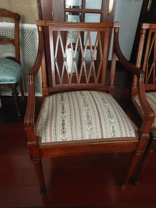 Conjunto 5 sillas antiguas inglesas