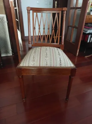 Conjunto 5 sillas antiguas inglesas