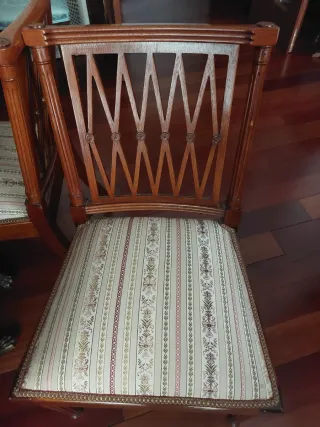 Conjunto 5 sillas antiguas inglesas