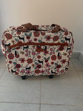 Maletines AzzierTrolley con ruedas.