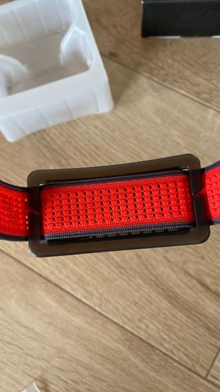 Fénix HM62-T Frontal 1200 Lúmenes