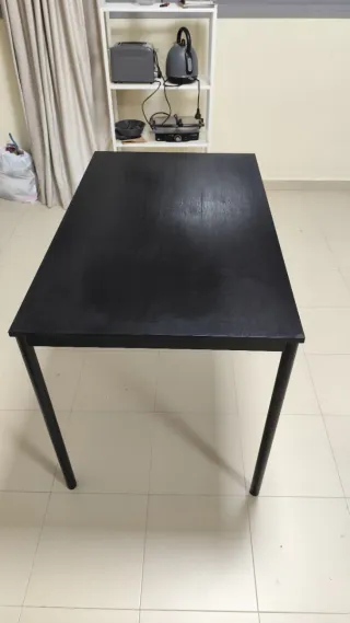 Mesa Comedor Madera y Acero Negra
