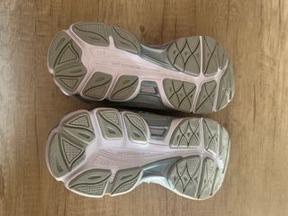 Asics Gel Gris Blanco Zapatillas Deportivas