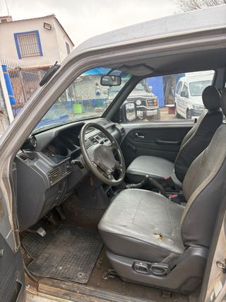 Mitsubishi Montero 2000