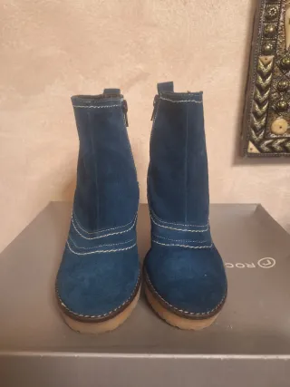 Botines de ante azul nuevos