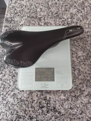 Sillín Selle Italia SLR Carbono 135mm peso 145gr