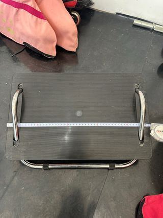 Reposapiés Oficina Negro y Plata