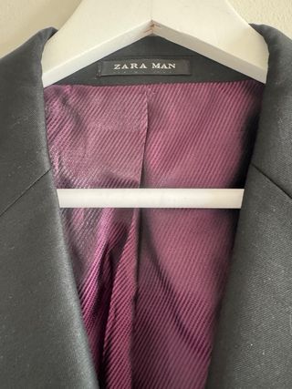 Chaqueta Zara Hombre Negra Forro Morado