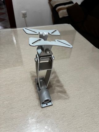 Soporte TV Metálico Ajustable