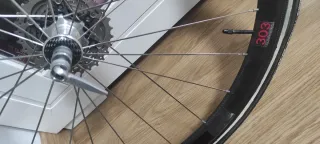 Ruedas Zipp 303 Carbono Carretera. Perfil 45.