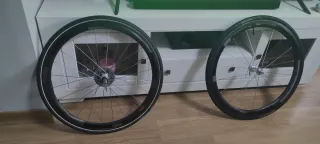 Ruedas Zipp 303 Carbono Carretera. Perfil 45.