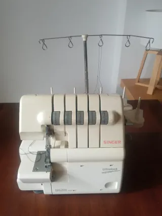 NEGOCIABLES! Overlock Singer 5 hilos