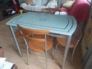 Mesa de cocina cristal con 4 sillas