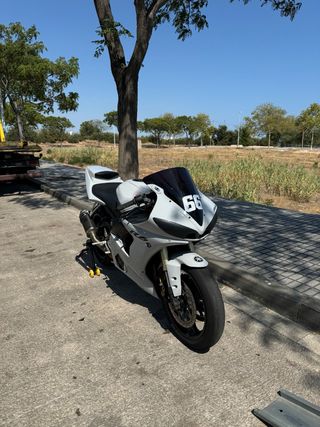 Yamaha R6 2005