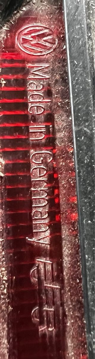 3ª Luz de Stop VW Golf 4 / Passat B5