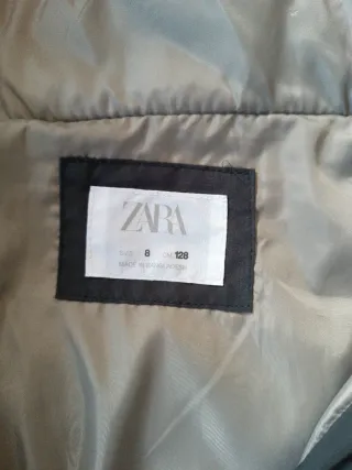Cazadora Zara niño capucha pelo