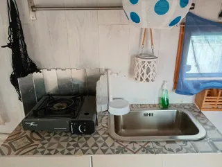 Caravana con documentación 750kg, en buen estado.