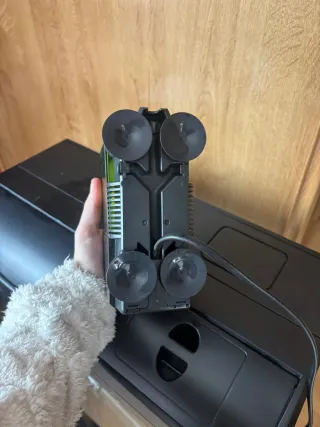 Acuario EHEIM 50L con mesa y accesorios