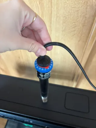 Acuario EHEIM 50L con mesa y accesorios