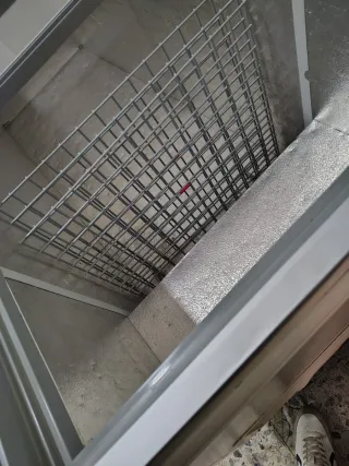 Congelador industrial con tapa de cristal