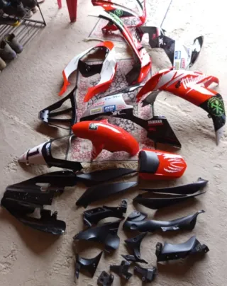 Carenado Yamaha R1 2004-2006