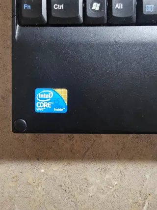 Portátil Lenovo ThinkPad Negro