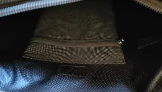 Bolso bandolera gris Mandarina Duck