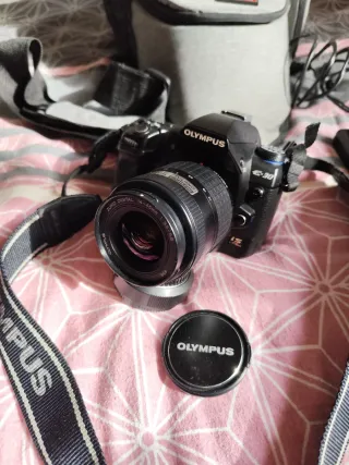 Olympus E-30 Cámara Digital Negra.