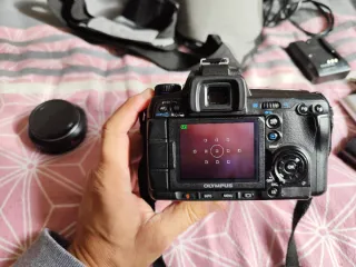 Olympus E-30 Cámara Digital Negra.