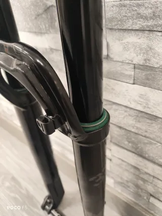 Horquilla FOX PERFORMANCE 32 FLOAT STEP CAST GRIP