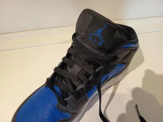 Zapatillas Jordan Niño Azul y Negro