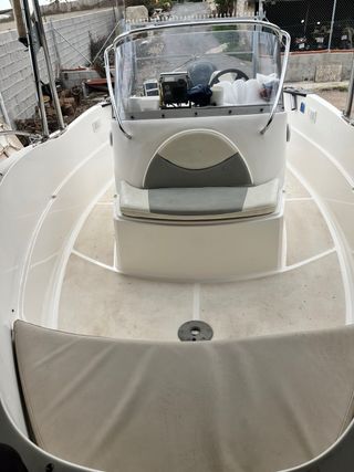 Barcos ha motor Commander 635 Open Mercury 150